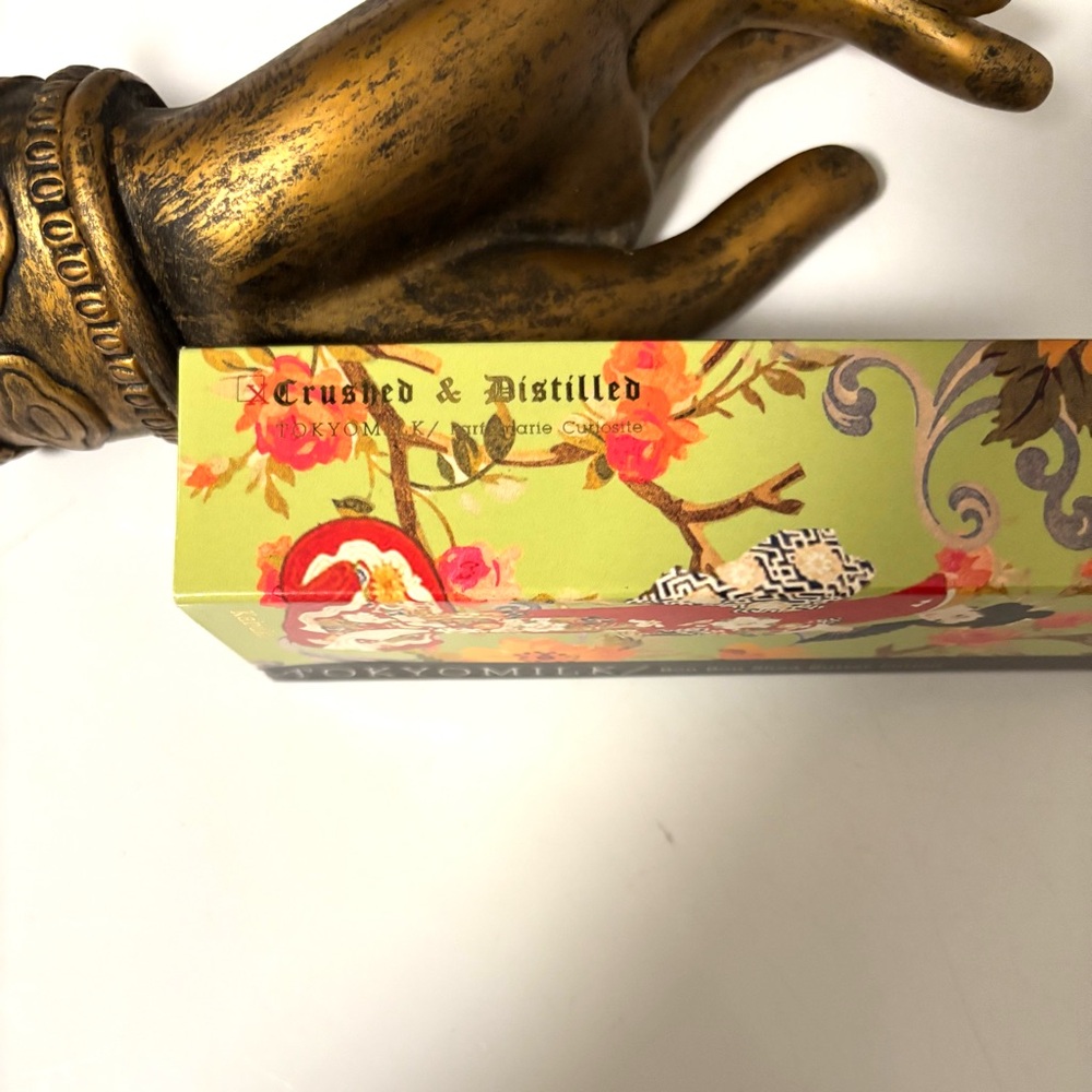 Tokyo Milk by Margot Elena Kabuki Bon Bon Shea Butter Lotion No. 9 - Picture 4 of 11